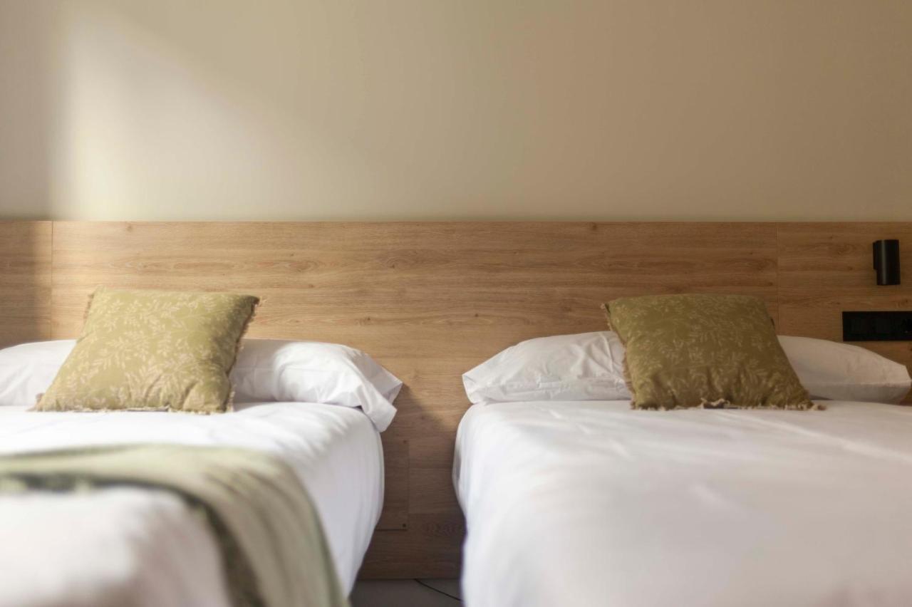 Albatros Hotel Puentedeume Kültér fotó