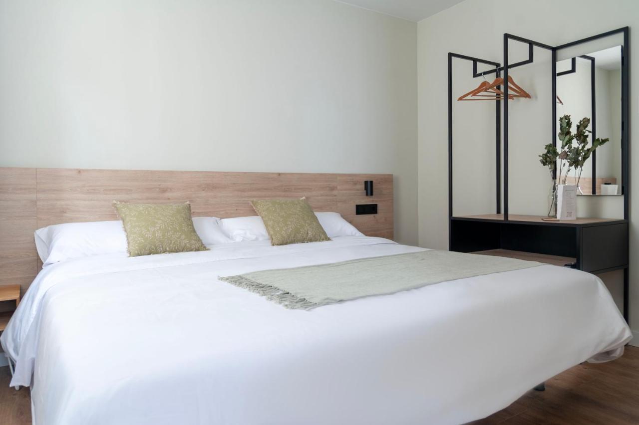 Albatros Hotel Puentedeume Kültér fotó